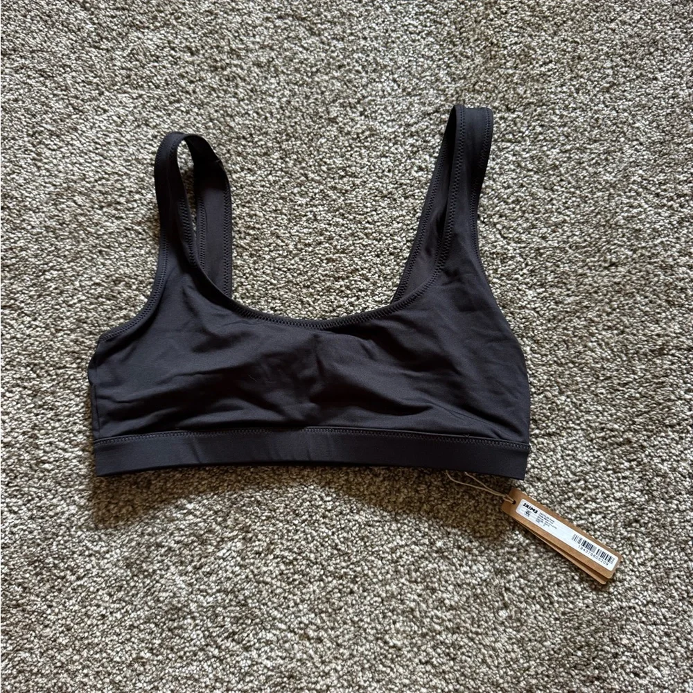 Skims Recycled Swim Tank Bikini Top - Onyx S
